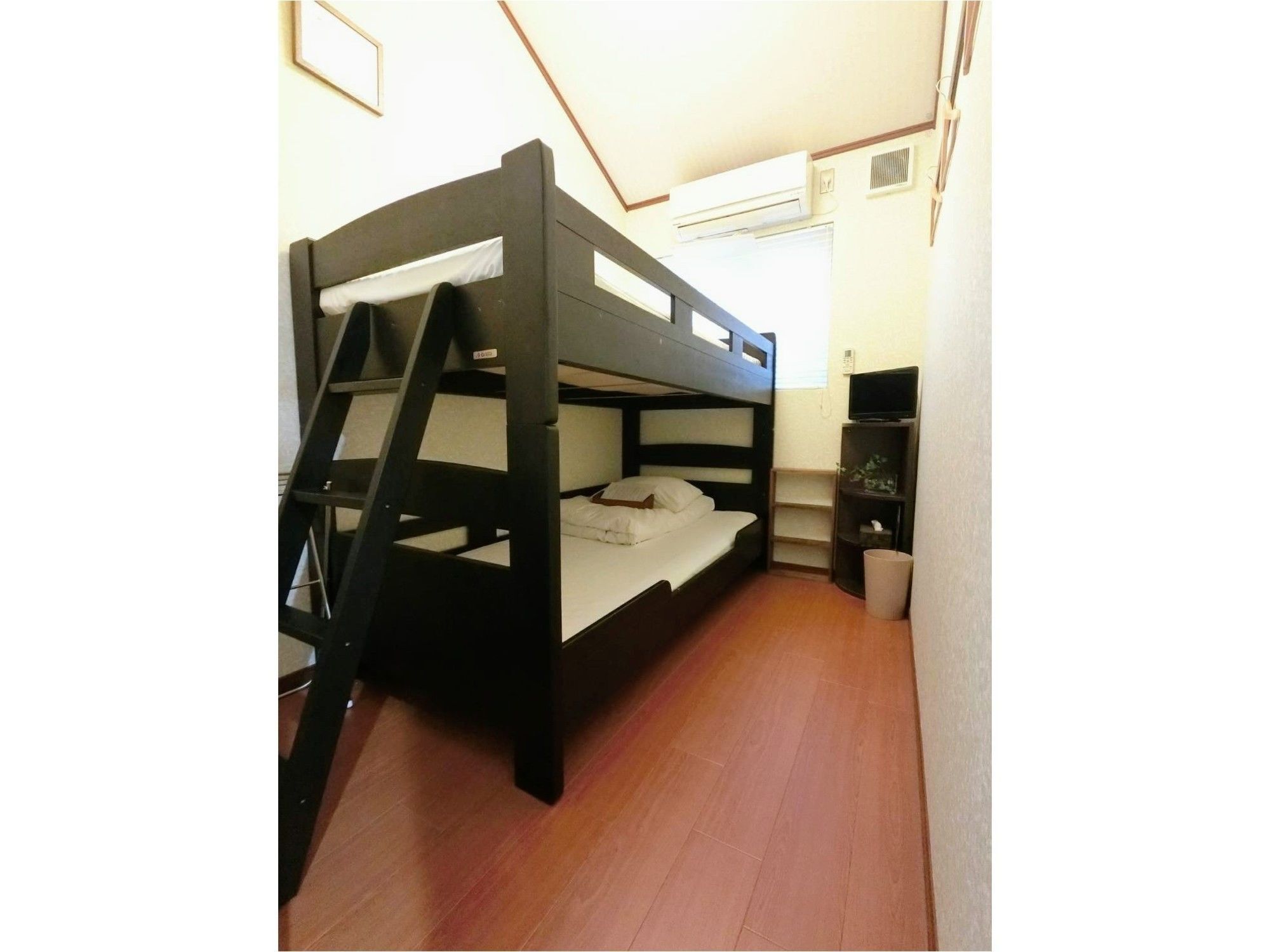 Guest House Na-No-Hana - Hostel, Caters To Women Kioto Exterior foto